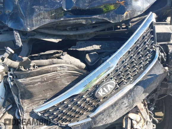 2014 Kia Sorento LX с VIN 5XYKT3A62EG455941, выставлен на аукционе IAAI как лот 42138589 с пробегом Не указан миль и . История ставок и продаж доступна на DreamBid. Изображение 10.