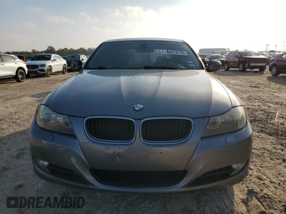 2011 BMW 3 Series 328i xDrive with VIN WBAPK5C50BA661292, listed as a Copart auction lot 44318755 with 158,377 mi miles and Salvage Title. Bid and sale history available at DreamBid. Image 5.