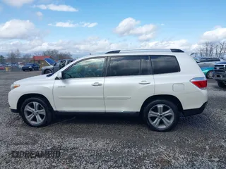 2012 Toyota Highlander Limited with VIN 5TDDK3EH6CS122455, listed as a IAAI auction lot 41824335 with 154,149 mi miles. Bid and sale history available at carsss.com. Image 14.