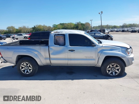 2009 Toyota Tacoma with VIN 5TEUU42N79Z602719, listed as a IAAI auction lot 41750519 with 214,172 mi miles. Bid and sale history available at carsss.com. Image 13.