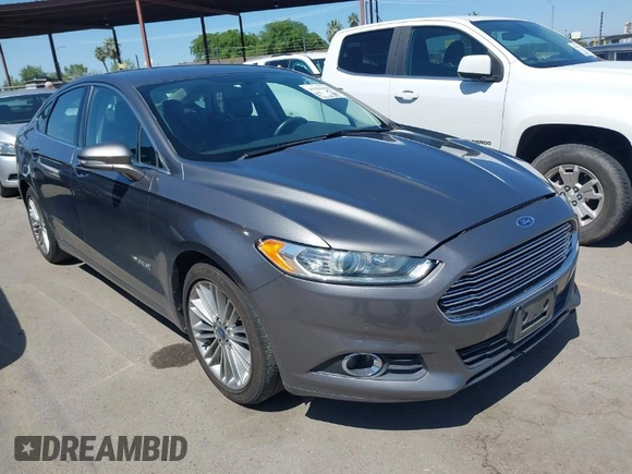 2014 Ford Fusion SE Hybrid with VIN 3FA6P0LU9ER142204, listed as a IAAI auction lot 41964308 with 177,499 mi miles. Bid and sale history available at carsss.com. Image 1.
