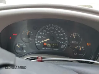 2003 GMC Safari z VIN 1GKDM19XX3B514754, wystawiony jako Copart lot #50744805 z przebiegiem 142 216 mil mil oraz Szkoda całkowita • Salvage title. Historia ofert i sprzedaży dostępna na DreamBid. Obrazek 9.
