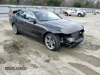 2017 BMW 4 Series 430i xDrive z VIN WBA4F9C3XHG812139, wystawiony jako Copart lot #49584455 z przebiegiem 102 906 mil mil oraz Szkoda całkowita • Salvage title. Historia ofert i sprzedaży dostępna na DreamBid. Obrazek 14.