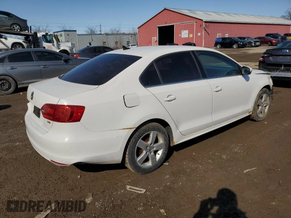 2011 Volkswagen Jetta SE with VIN 3VWDX7AJ7BM371585, listed as a Copart auction lot 48495275 with 198,268 mi miles and Clean title. Bid and sale history available at DreamBid. Image 3.