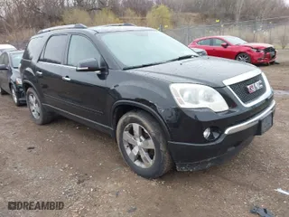 2012 GMC Acadia SLT1 with VIN 1GKKVRED7CJ354921, listed as a IAAI auction lot 42000180 with 197,547 mi miles. Bid and sale history available at carsss.com. Image 1.