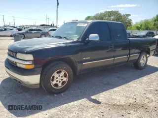 2001 Chevrolet Silverado 1500 LS with VIN 2GCEC19T111342482, listed as a Copart auction lot 54454385 with 302,583 mi miles and Clean Title. Bid and sale history available at carsss.com. Image 1.