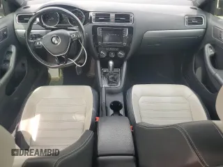 2017 Volkswagen Jetta Sport z VIN 3VWD17AJ7HM298129, wystawiony jako Copart lot #51224065 z przebiegiem 100 818 mil mil oraz Szkoda całkowita • Salvage title. Historia ofert i sprzedaży dostępna na DreamBid. Obrazek 8.