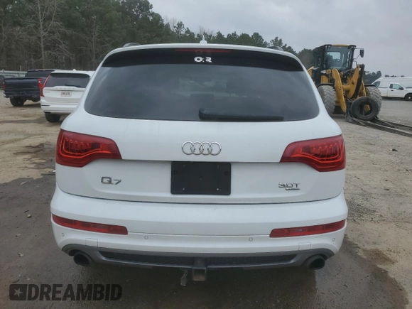2015 Audi Q7 3.0T S line Prestige with VIN WA1DGAFE4FD032659, listed as a Copart auction lot 49123915 with 189,795 mi miles and Salvage Title. Bid and sale history available at carsss.com. Image 6.