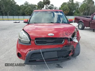 2013 Kia Soul + z VIN KNDJT2A61D7589518, wystawiony jako Copart lot #58082715 z przebiegiem 158 200 mil mil oraz Szkoda całkowita • Salvage title. Historia ofert i sprzedaży dostępna na DreamBid. Obrazek 5.