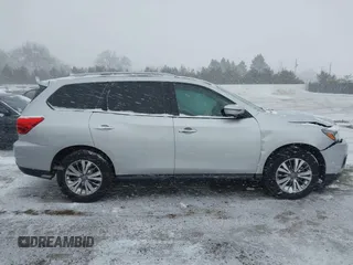 2020 Nissan Pathfinder SV with VIN 5N1DR2BM1LC612113, listed as a IAAI auction lot 41187236 with 94,446 mi miles. Bid and sale history available at carsss.com. Image 13.