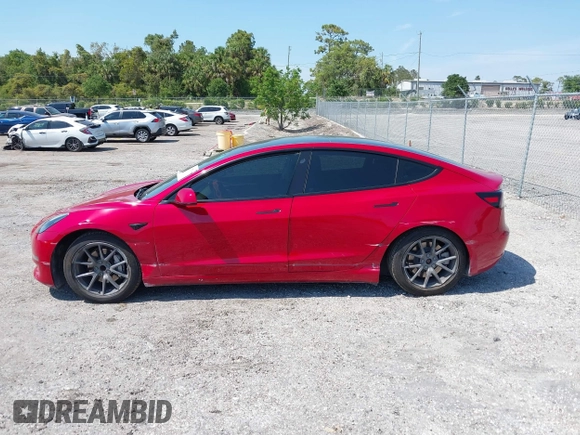 2022 Tesla Model 3 with VIN 5YJ3E1EA7NF152114, listed as a IAAI auction lot 42097399 with 96,726 mi miles. Bid and sale history available at carsss.com. Image 15.