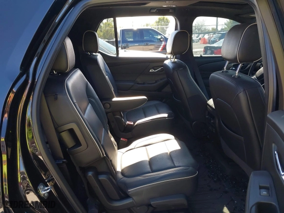 2022 Chevrolet Traverse Premier with VIN 1GNEVKKW9NJ138925, listed as a IAAI auction lot 40410544 with 34,618 mi miles. Bid and sale history available at carsss.com. Image 8.