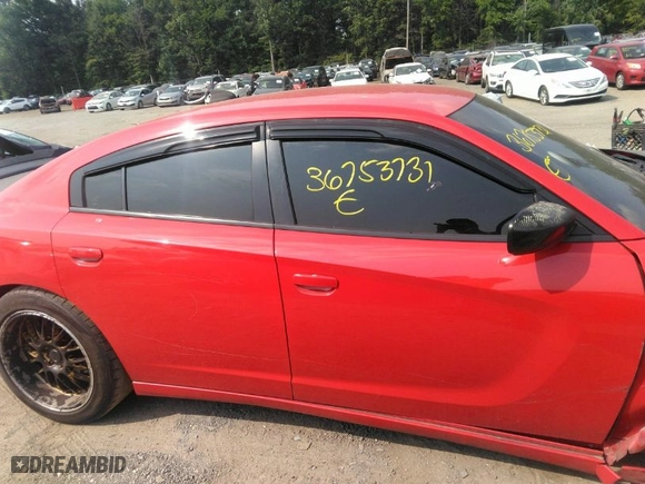 2016 Dodge Charger R/T with VIN 2C3CDXCT2GH179376, listed as a IAAI auction lot 36753731 with 98,710 mi miles. Bid and sale history available at carsss.com. Image 13.