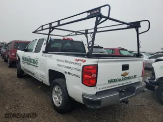 2018 Chevrolet Silverado 1500 LT with VIN 1GCVKREH1JZ382359, listed as a Copart auction lot 85260914 with 111,625 mi miles and Salvage Title. Bid and sale history available at carsss.com. Image 2.