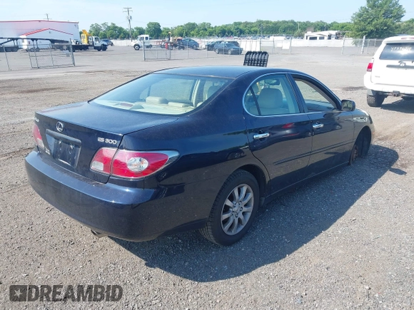 2002 Lexus ES 300 with VIN JTHBF30G020052297, listed as a IAAI auction lot 42630300 with 215,488 mi miles and . Bid and sale history available at DreamBid. Image 4.