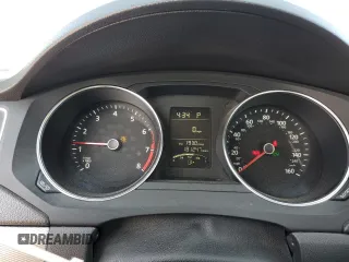2015 Volkswagen Jetta SE with VIN 3VWD17AJ2FM314637, listed as a Copart auction lot 59715185 with 181,247 mi miles and Salvage title. Bid and sale history available at DreamBid. Image 9.