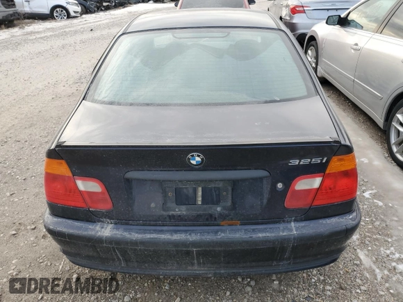 2001 BMW 3 Series 325i with VIN WBAAV33491FU84073, listed as a Copart auction lot 85689534 with 164,798 mi miles and Salvage Title. Bid and sale history available at carsss.com. Image 6.