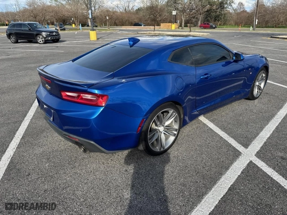 2016 Chevrolet Camaro 2LT with VIN 1G1FD1RS5G0181804, listed as a Copart auction lot 45208495 with 103,570 mi miles and Clean Title. Bid and sale history available at carsss.com. Image 4.