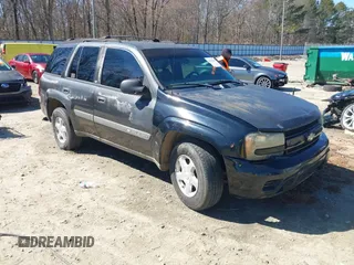 2003 Chevrolet TrailBlazer LS with VIN 1GNDT13SX32178588, listed as a IAAI auction lot 41646607 with 264,659 mi miles. Bid and sale history available at carsss.com. Image 1.
