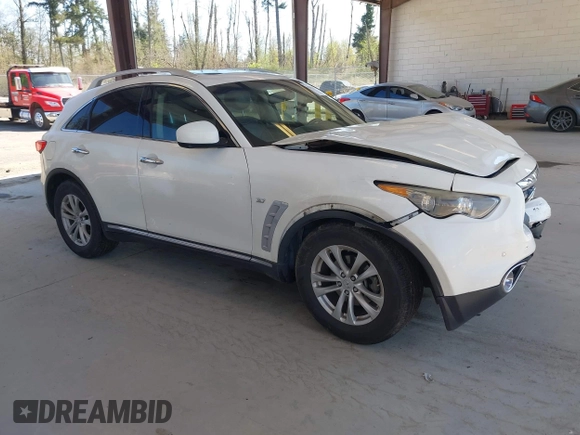 2015 Infiniti QX70 with VIN JN8CS1MU3FM381990, listed as a IAAI auction lot 42034244 with Not Provided miles and . Bid and sale history available at DreamBid. Image 1.