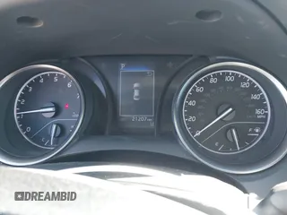 2023 Toyota Camry SE z VIN 4T1G11AK5PU785700, wystawiony jako IAAI lot #41845003 z przebiegiem 21 207 mil mil oraz . Historia ofert i sprzedaży dostępna na DreamBid. Obrazek 7.