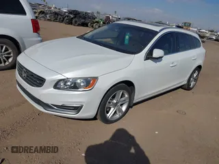 2015 Volvo V60 T5 Drive-E Platinum with VIN YV126MED5F1189283, listed as a IAAI auction lot 41422739 with 112,043 mi miles. Bid and sale history available at carsss.com. Image 2.
