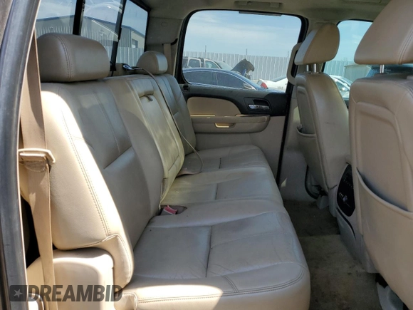 2007 Chevrolet Silverado 1500 LTZ with VIN 2GCEK13M171521361, listed as a Copart auction lot 52987245 with 220,392 mi miles and Salvage Title. Bid and sale history available at carsss.com. Image 10.