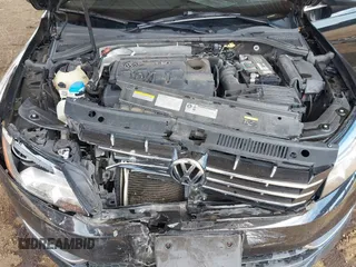 2015 Volkswagen Passat SEL Premium z VIN 1VWCV7A39FC088048, wystawiony jako IAAI lot #41896215 z przebiegiem 94 635 mil mil oraz . Historia ofert i sprzedaży dostępna na DreamBid. Obrazek 10.