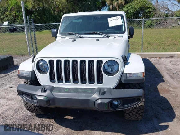 2020 Jeep Wrangler Unlimited Sahara with VIN 1C4HJXEN4LW330867, listed as a IAAI auction lot 41790709 with 63,151 mi miles. Bid and sale history available at carsss.com. Image 12.