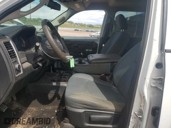 2015 Ram 2500 Tradesman with VIN 3C6UR5HJ8FG674720, listed as a Copart auction lot 56328805 with 105,467 mi miles and Salvage title. Bid and sale history available at DreamBid. Image 7.
