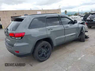 2021 Jeep Grand Cherokee Laredo X z VIN 1C4RJFAG3MC810374, wystawiony jako IAAI lot #41976253 z przebiegiem Nie podano mil oraz . Historia ofert i sprzedaży dostępna na DreamBid. Obrazek 4.