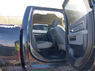 2018 Ram 1500 Big Horn with VIN 1C6RR7LT7JS129524, listed as a IAAI auction lot 41213832 with 64,292 mi miles. Bid and sale history available at carsss.com. Image 8.