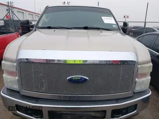 2008 Ford Super Duty F-250 SRW XL with VIN 1FTSX21R28EB92694, listed as a IAAI auction lot 41433945 with 209,613 mi miles. Bid and sale history available at carsss.com. Image 12.