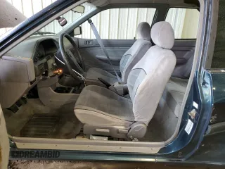 1996 Ford Escort z VIN 1FASP11J0TW123967, wystawiony jako Copart lot #52859835 z przebiegiem 164 693 mil mil oraz Szkoda całkowita • Salvage title. Historia ofert i sprzedaży dostępna na DreamBid. Obrazek 7.