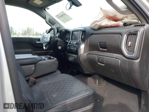 2020 Chevrolet Silverado 1500 LT with VIN 1GCRYDEDXLZ164567, listed as a IAAI auction lot 41900655 with 66,722 mi miles. Bid and sale history available at carsss.com. Image 5.