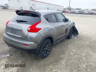 2013 Nissan Juke S with VIN JN8AF5MR9DT213627, listed as a IAAI auction lot 41132886 with 111,453 mi miles. Bid and sale history available at carsss.com. Image 4.