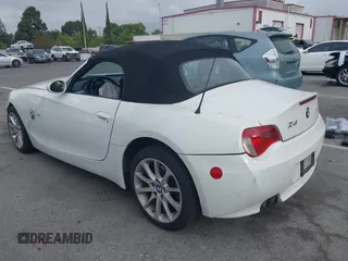 2007 BMW Z4 3.0i with VIN 4USBU33517LW70973, listed as a IAAI auction lot 42350022 with 159,207 mi miles and . Bid and sale history available at DreamBid. Image 3.