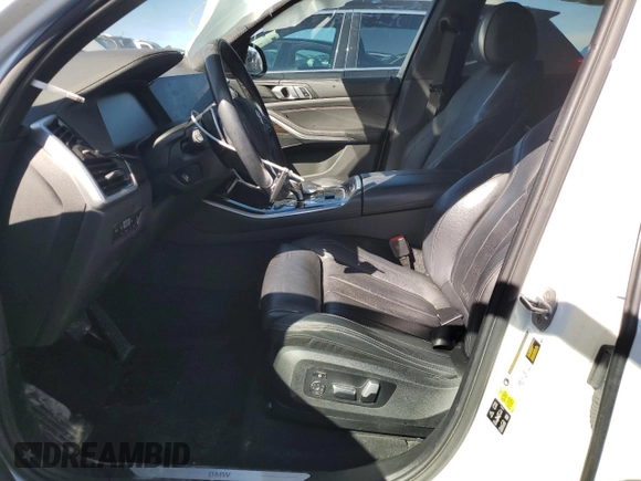 2020 BMW X5 xDrive40i with VIN 5UXCR6C02L9D56954, listed as a Copart auction lot 44769135 with 52,856 mi miles and Salvage title. Bid and sale history available at DreamBid. Image 7.