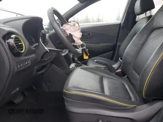 2019 Hyundai Kona Ultimate with VIN KM8K5CA56KU373671, listed as a Copart auction lot 85727634 with 17,727 mi miles and Salvage Title. Bid and sale history available at carsss.com. Image 7.
