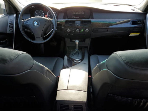 2004 BMW 5 Series 530i z VIN WBANA735X4B059230, wystawiony jako Copart lot #62853215 z przebiegiem 90 852 mil mil oraz Szkoda całkowita • Salvage title. Historia ofert i sprzedaży dostępna na DreamBid. Obrazek 8.