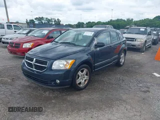 2007 Dodge Caliber SXT z VIN 1B3HB48B17D367875, wystawiony jako IAAI lot #42372746 z przebiegiem 125 519 mil mil oraz . Historia ofert i sprzedaży dostępna na DreamBid. Obrazek 2.