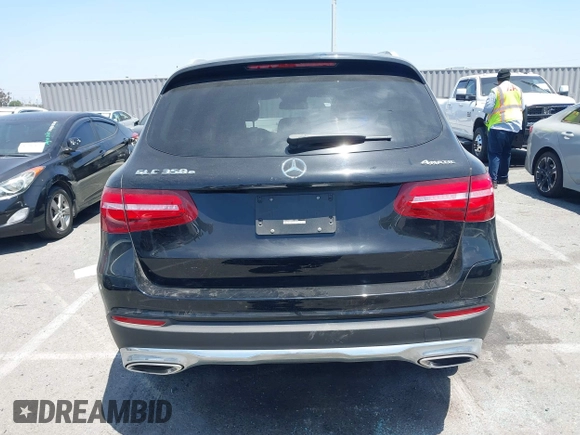 2019 Mercedes-Benz GLC 350e z VIN WDC0G5EB3KF619396, wystawiony jako IAAI lot #42353279 z przebiegiem 23 600 mil mil oraz . Historia ofert i sprzedaży dostępna na DreamBid. Obrazek 16.