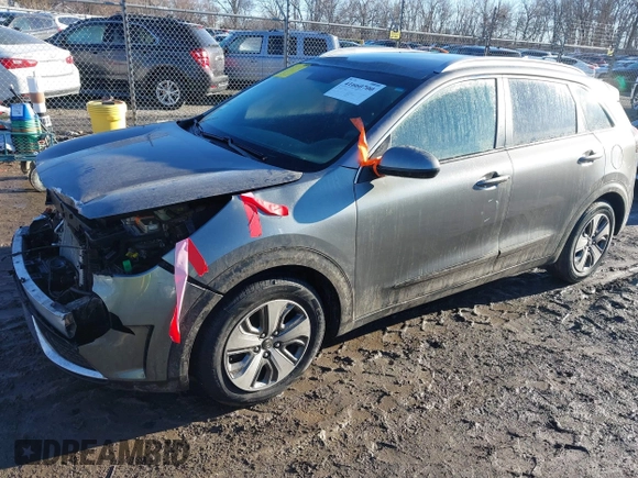 2018 Kia Niro LX with VIN KNDCB3LC9J5157982, listed as a IAAI auction lot 41660700 with 63,023 mi miles. Bid and sale history available at carsss.com. Image 18.