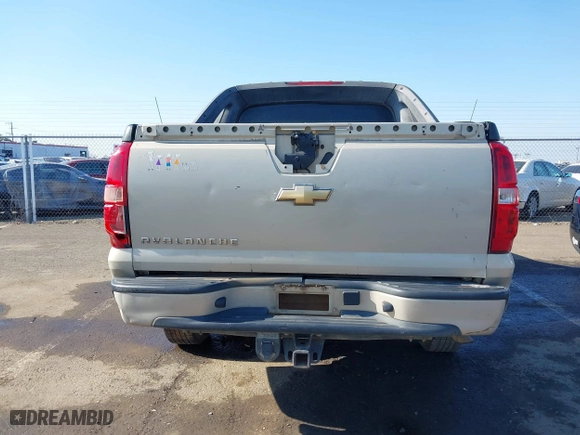 2007 Chevrolet Avalanche LT w/3LT with VIN 3GNEC12J67G138356, listed as a IAAI auction lot 41457612 with 1 mi miles. Bid and sale history available at carsss.com. Image 16.