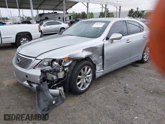 2008 Lexus LS 460 with VIN JTHBL46F185068226, listed as a IAAI auction lot 42068711 with 211,526 mi miles and . Bid and sale history available at DreamBid. Image 17.