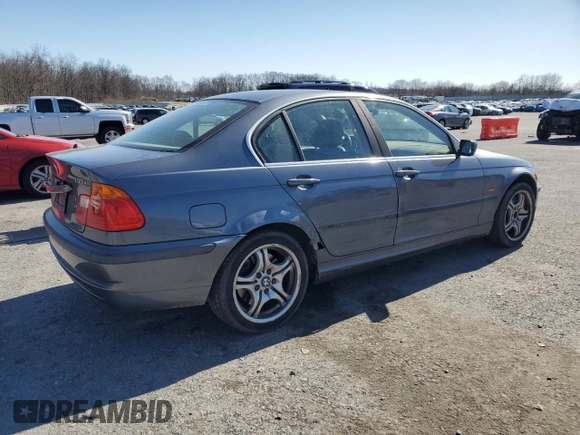 2001 BMW 3 Series 330i with VIN WBAAV53421JR79675, listed as a Copart auction lot 50988985 with 134,600 mi miles and Salvage Title. Bid and sale history available at carsss.com. Image 3.