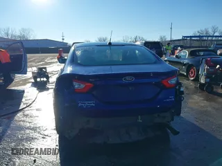 2016 Ford Fusion SE Hybrid with VIN 3FA6P0LU0GR388187, listed as a IAAI auction lot 38604646 with 135,625 mi miles. Bid and sale history available at carsss.com. Image 17.