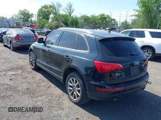 2009 Audi Q5 Premium Plus z VIN WA1KK78R59A051073, wystawiony jako IAAI lot #42236018 z przebiegiem 184 243 mil mil oraz . Historia ofert i sprzedaży dostępna na DreamBid. Obrazek 3.