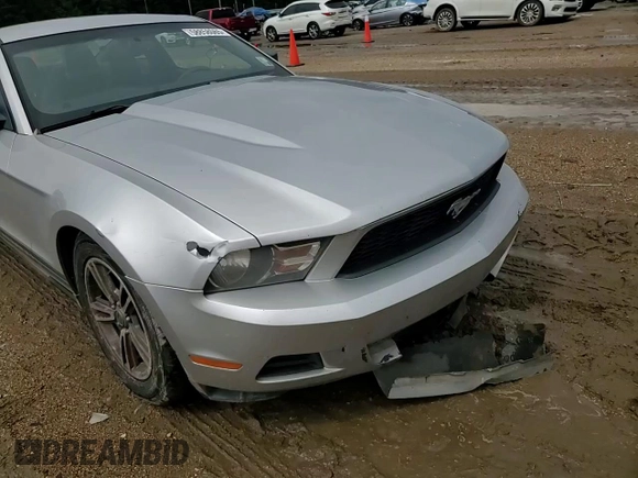2012 Ford Mustang Premium with VIN 1ZVBP8AM5C5210831, listed as a Copart auction lot 58858065 with 196,564 mi miles and Salvage title. Bid and sale history available at DreamBid. Image 13.