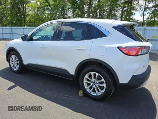 2022 Ford Escape SE с VIN 1FMCU9G62NUA60454, выставлен на аукционе Copart как лот 57258055 с пробегом 137 874 миль миль и Чистый • Clean title. История ставок и продаж доступна на DreamBid. Изображение 2.